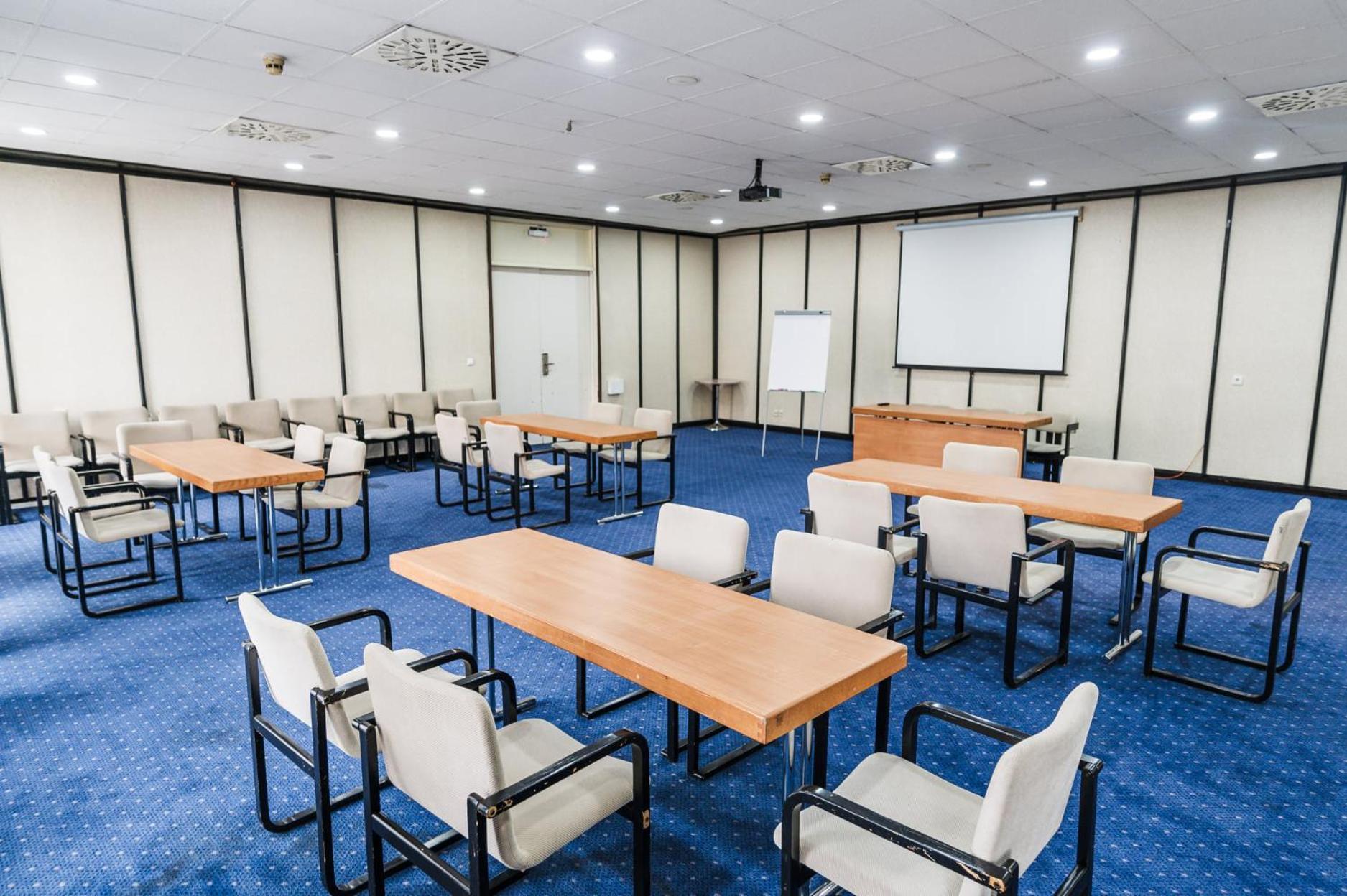 Hotel Holiday Sarajevo Luaran gambar