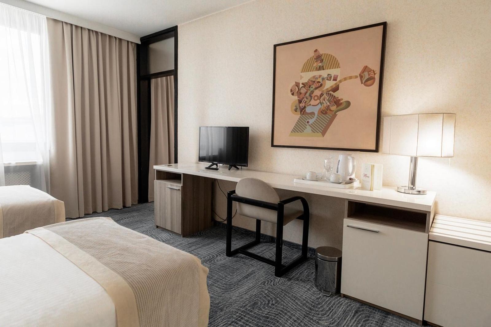 Hotel Holiday Sarajevo Luaran gambar