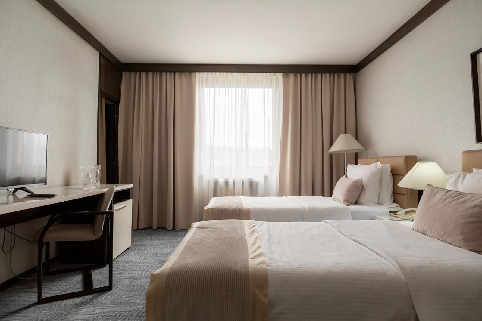 Hotel Holiday Sarajevo Luaran gambar