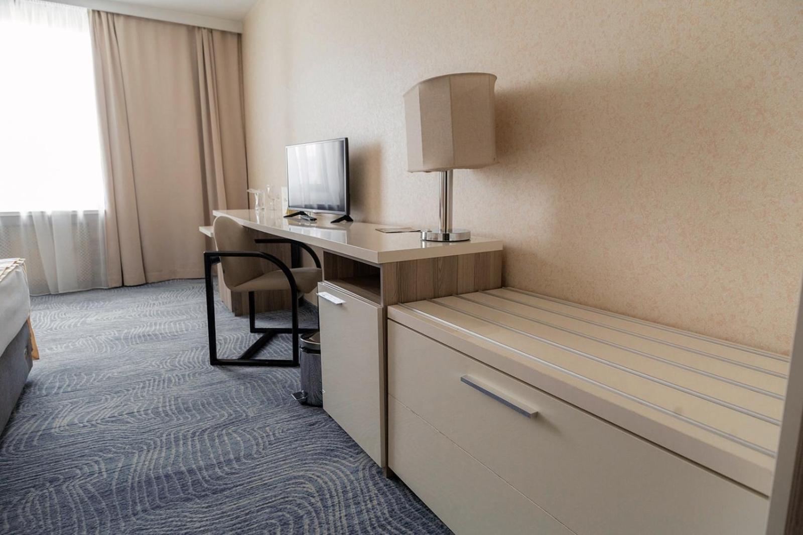 Hotel Holiday Sarajevo Luaran gambar